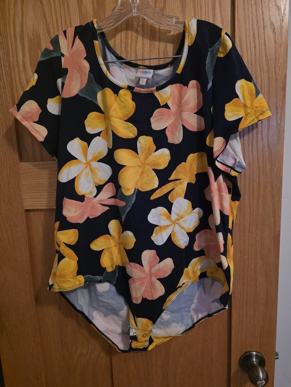 LuLaRoe "Faith" Short Sleeve Bodysuit – Retro Tropical Floral Print